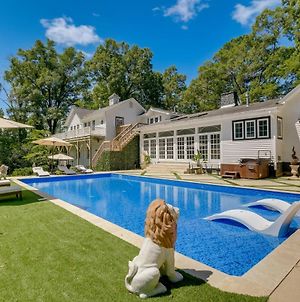 Spacious Durham Home With Private Pool And Hot Tub! Exterior photo