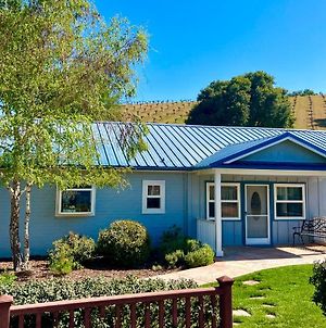 3 Bedroom Vineyard Home Or Airstream Trailer For Rent! Paso Robles Exterior photo