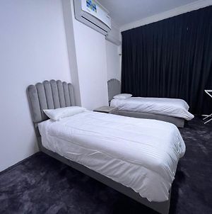 Dinar Apartments - Twin Bed Abu Dhabi Exterior photo