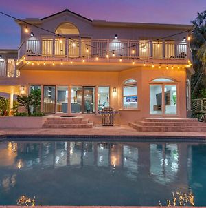 Villa On Intracoastal Beach In Proximity Waterfront Views Access Fogg Key Vlllas Fort Lauderdale Exterior photo