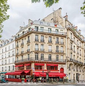 Stunning Apartment In Saint Germain Des Pres Paris Exterior photo
