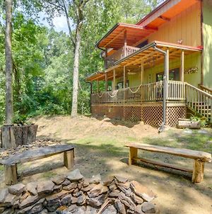 Riverfront Pangburn Escape With Balcony And Fire Pit! Exterior photo