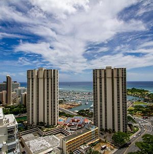 Ocean Views From Balcony Walk To Beach And Mall 3024 Honolulu Exterior photo