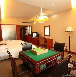 Golden Sea Hotel Changsha Exterior photo