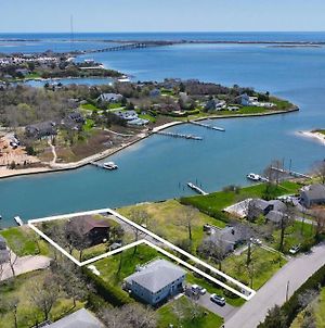 Waterfront In The Hamptons Villa Hampton Bays Exterior photo