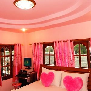Suksomjai Hotel Rayong Room photo