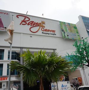 Bangi Gateway Hotel Exterior photo