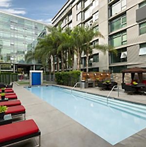 Tripbz Mello Suites Los Angeles Exterior photo