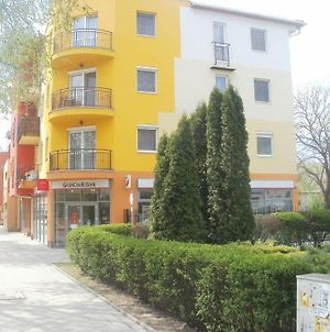 Apartman Otto Apartment Hajduszoboszlo Exterior photo