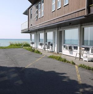 Motel Rive Du Lac Saint-Zotique Exterior photo