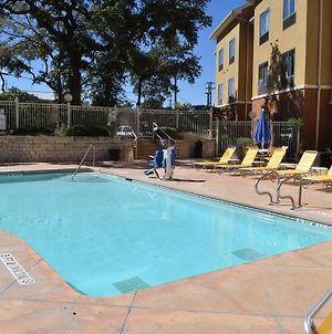 Fairfield Inn & Suites By Marriott San Antonio Seaworld / Westover Hills Exterior photo