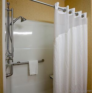 Holiday Inn Express Hotel & Suites Sioux Falls-Brandon, An Ihg Hotel Room photo