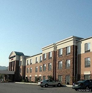 Springhill Suites Prince Frederick Exterior photo