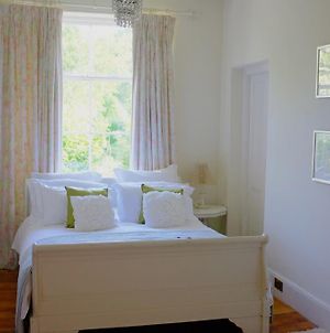 The Old Parsonage Bed And Breakfast Totnes Room photo
