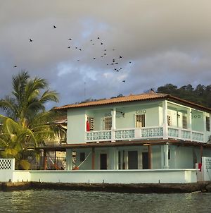 Casa Del Rayo Verde, Hotelito Solidario Portobelo Exterior photo