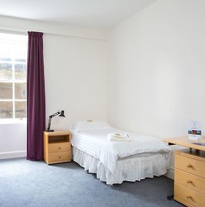 Mcintosh Hall Campus Accommodation St Andrews Room photo