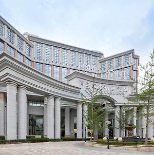 Four Points By Sheraton Qingdao Chengyang Hotel Exterior photo
