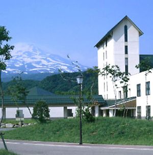 Chokai Sarukuraonsen Hotel Foresta Chokai Yurihonjo Exterior photo