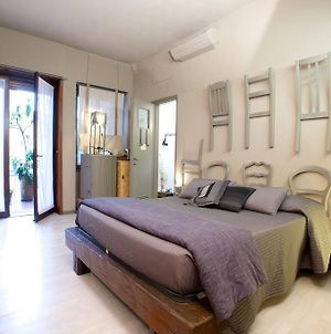 Bed+Art Milano Centrale Bed & Breakfast Exterior photo