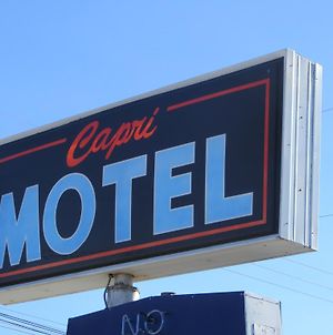 Capri Motel Scottsbluff Exterior photo