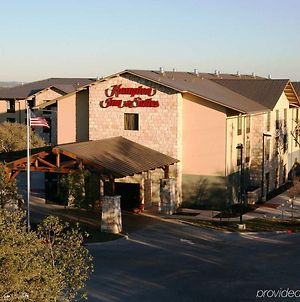 Hampton Inn And Suites Austin - Lakeway Exterior photo