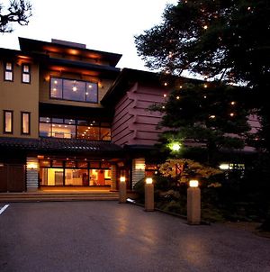 Sanrakuen Hotel Tonami Exterior photo