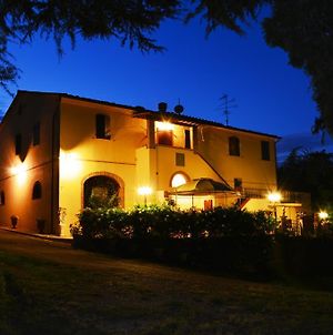 Tenuta Santa Chiara Apartment Palaia Exterior photo