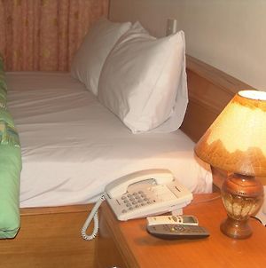 Eastgate Hotel Accra Room photo
