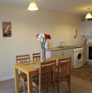 Serviced Apartments Wexford Room photo