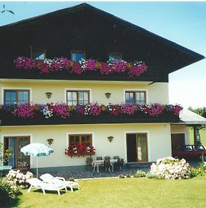 Gastehaus Pichler Hotel Mondsee Exterior photo