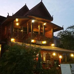 Zuela Guesthouse And Restaurant Luang Namtha Exterior photo