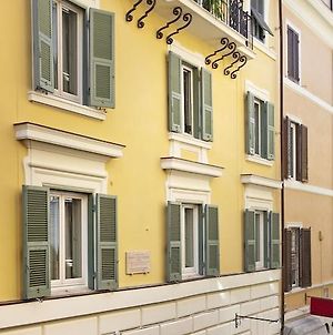 Garibaldi Suites Piazza Di Spagna Rome Exterior photo