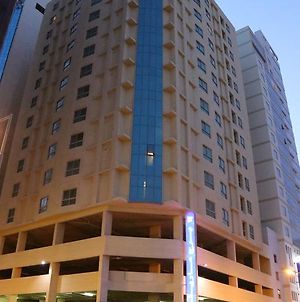 Marina Tower Hotel Manama Exterior photo