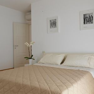 Le Residenze Di Via Lo Re Bed & Breakfast Foggia Room photo