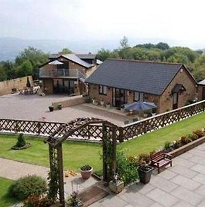 Winchfawr Lodge Merthyr Tydfil Exterior photo