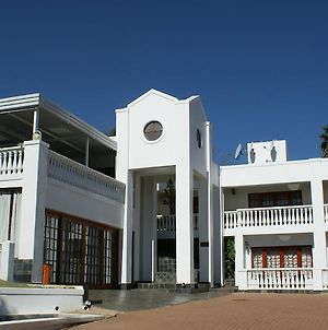 La Maison D'Hotes Guest House Pretoria Exterior photo