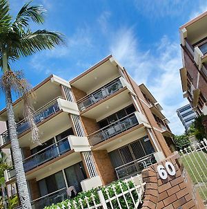 Riverview Two Apartments Mooloolaba Room photo
