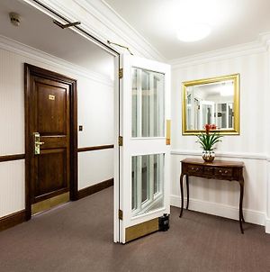 Harrington Hall Hotel London Interior photo