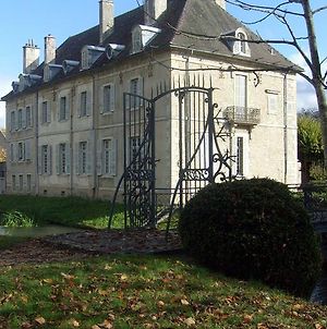 Chateau De Serrigny Bed & Breakfast Ladoix-Serrigny Exterior photo
