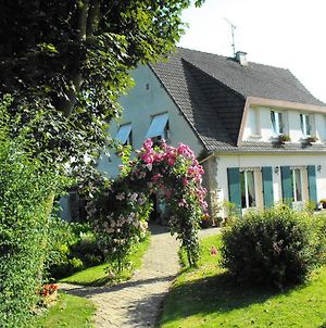 Maison D'Hotes Les Vallees Saint-Quentin-sur-le-Homme Exterior photo