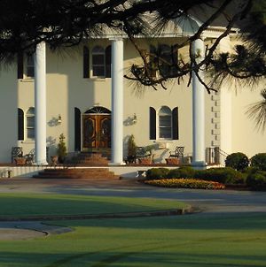 Beau Rivage Golf & Resort Wilmington Exterior photo