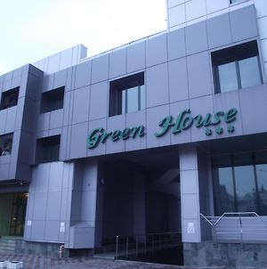 Hotel Green House Craiova Exterior photo