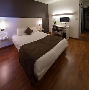 Hotel Des Etats-Unis Toulouse Room photo