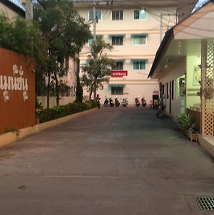 Pattara Mansion Motel Chiang Mai Exterior photo