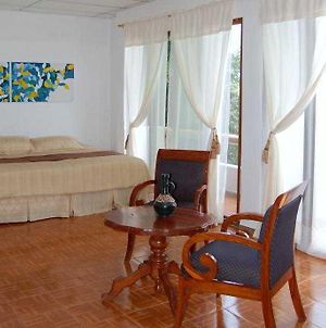 Casa Natura Hotel Puerto Ayora  Room photo