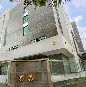 City Express Plus By Marriott Cali Colombia Exterior photo