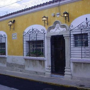 Posada Belen Museo Inn Guatemala City Exterior photo