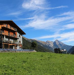 Gastehaus Kolp Apartment Sankt Anton am Arlberg Exterior photo