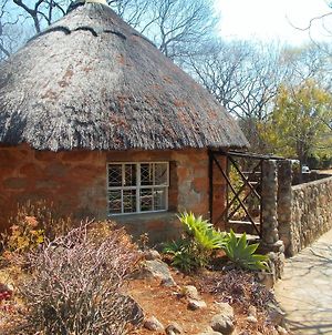 Limerick Cottages Bulawayo Exterior photo