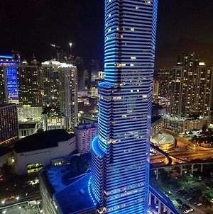 Downtown Miami Deluxe Apartment Exterior photo